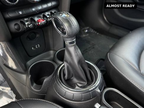 Used 2015 MINI Cooper 4-Door Hardtop FWD image 14