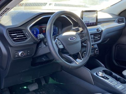 Used 2021 Ford Escape Titanium w/ Titanium Premium Package image 10