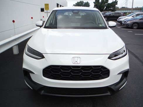 Used 2024 Honda HR-V LX image 4