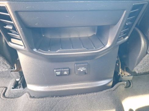 Used 2022 Toyota Tundra Limited image 34