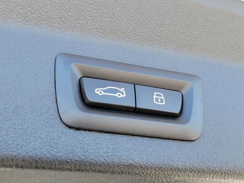 Used 2024 BMW X3 xDrive30i w/ M Sport Package image 10