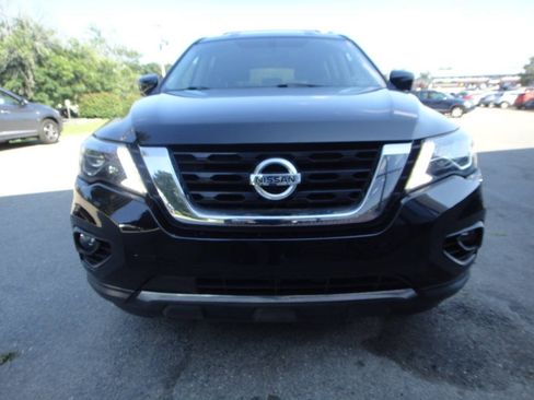 Used 2020 Nissan Pathfinder SL AWD/4WD image 2