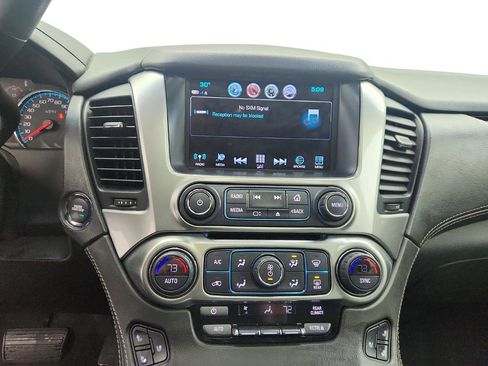 Used 2019 Chevrolet Suburban Premier w/ Max Trailering Package image 18