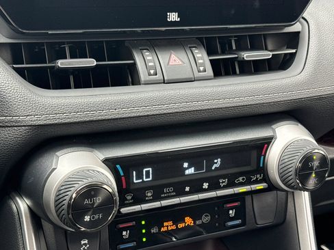 Certified 2025 Toyota RAV4 Limited AWD/4WD image 25