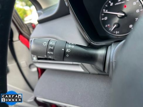 Used 2024 Subaru Outback Premium AWD/4WD image 19