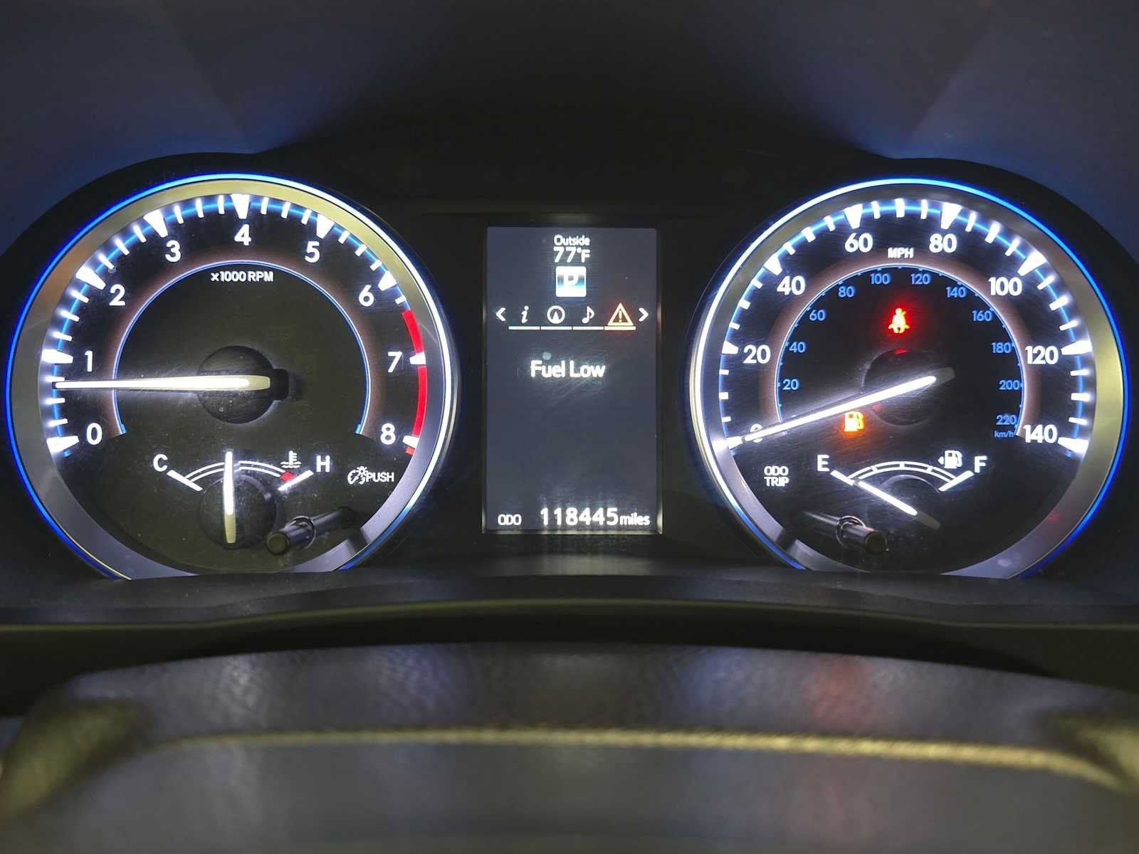 Used 2016 Toyota Highlander XLE AWD/4WD image 12