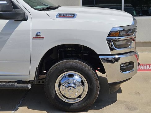 New 2026 RAM 3500 Tradesman AWD/4WD image 6