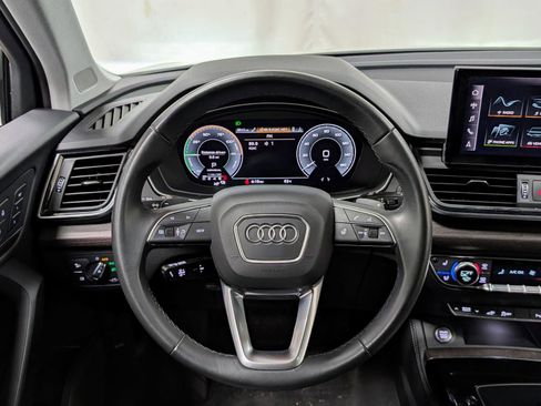 Used 2023 Audi Q5 e Premium Plus w/ Premium Plus Package image 34
