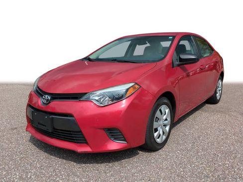 Used 2016 Toyota Corolla LE FWD image 1