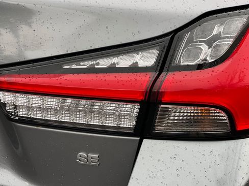 Used 2024 Mitsubishi Outlander Sport SE image 12