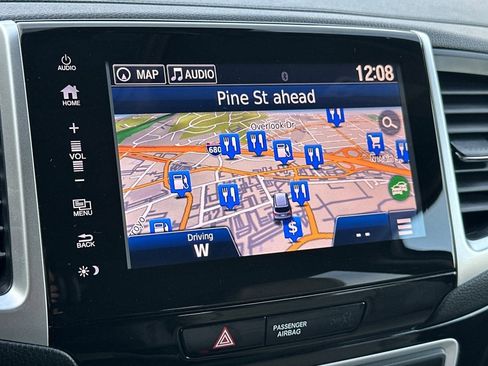 Used 2017 Honda Pilot Touring image 25