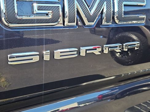 Used 2023 GMC Sierra 1500 Elevation AWD/4WD image 26