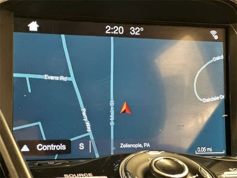 Used 2018 Ford Escape Titanium w/ Ford Safe & Smart Package image 13