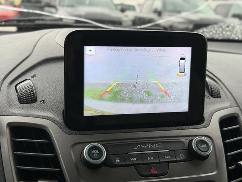 Used 2019 Ford Transit Connect XLT w/ XLT Premium Package image 22