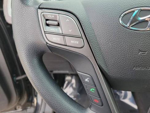 Used 2017 Hyundai Santa Fe Sport FWD image 20