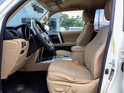 Used 2011 Toyota 4Runner SR5 RWD image 5