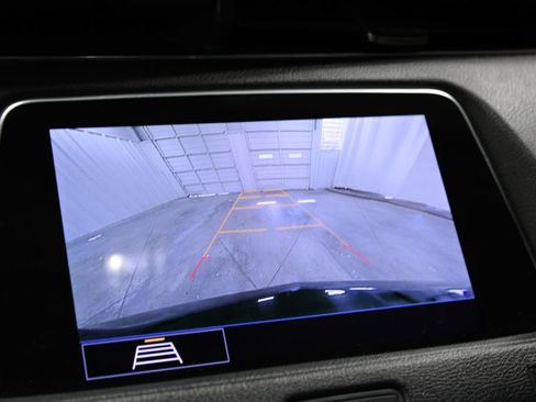 Used 2020 Cadillac XT4 Premium Luxury FWD image 45