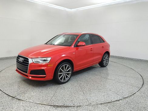 Used 2018 Audi Q3 2.0T Premium FWD image 1
