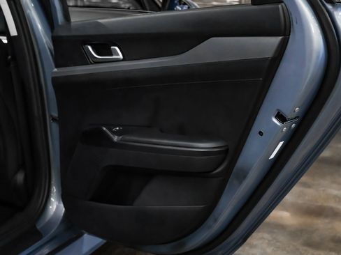 Used 2022 Kia K5 LXS image 41