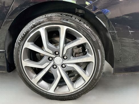 Used 2020 Buick Regal GS AWD/4WD image 29