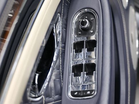 Used 2020 Bentley Continental GT w/ First Edition Specification image 12