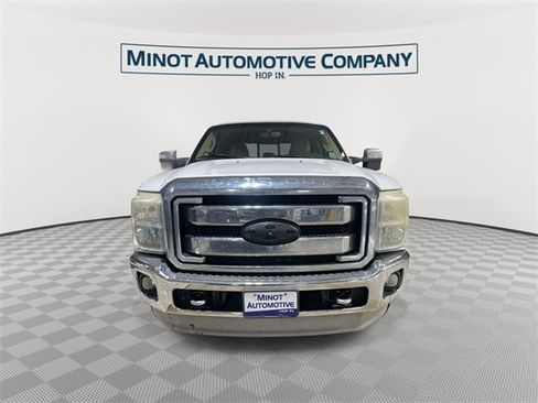 Used 2011 Ford F250 XLT w/ XLT Premium Pkg image 3