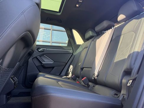 Used 2023 Audi Q3 2.0T Premium Plus image 14