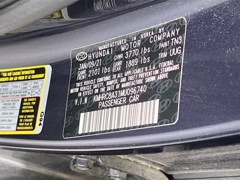 Used 2021 Hyundai Venue image 31