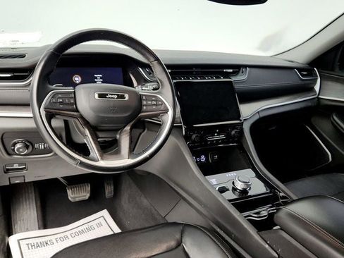 Used 2022 Jeep Grand Cherokee Limited image 13