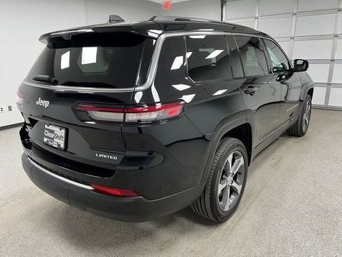 Used 2025 Jeep Grand Cherokee L Limited w/ Luxury Tech Group II AWD/4WD image 9