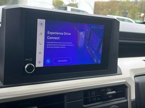 Used 2024 Toyota Tacoma TRD Sport w/ TRD Sport Upgrade Package AWD/4WD image 14