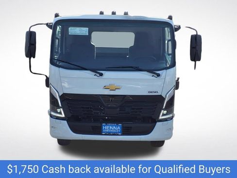 New 2025 Chevrolet Low Cab Forward 5500 XD RWD image 2