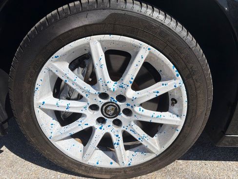 Used 2007 Cadillac STS V image 3