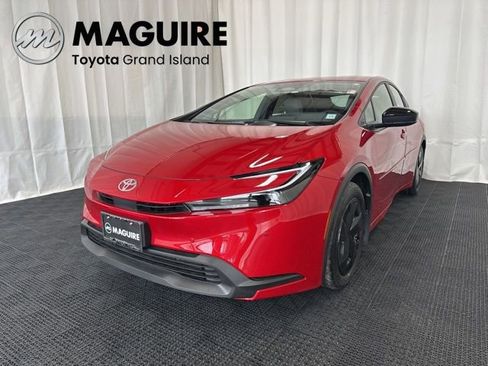 New 2026 Toyota Prius FWD image 1