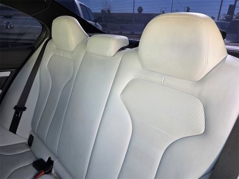 Used 2018 BMW M3 Base w/ Executive Package image 16