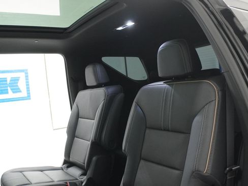 Used 2026 Chevrolet Traverse High Country w/ LPO, Floor Liner Package FWD image 42