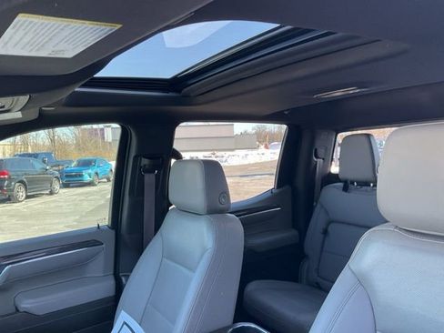 Certified 2022 Chevrolet Silverado 1500 LTZ w/ LTZ Convenience Package II image 16