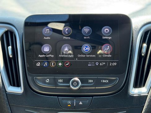 Used 2023 Chevrolet Malibu LT image 16