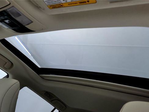 Used 2023 Lexus GX 460 Premium w/ Premium Package image 26