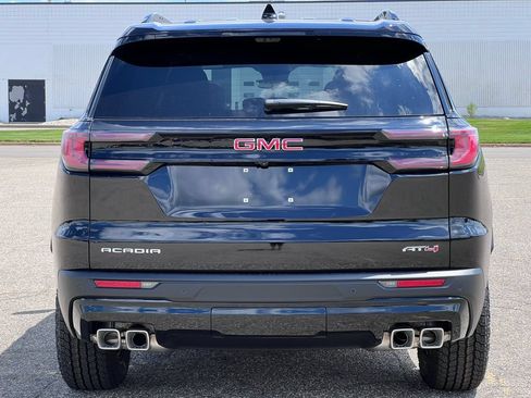 New 2026 GMC Acadia AT4 w/ Luxury Package AWD/4WD image 44