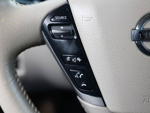Used 2014 Nissan Quest SL FWD image 26