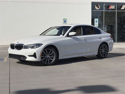 Used 2020 BMW 330i xDrive 330i xDrive w/ Driving Assistance Package image 2