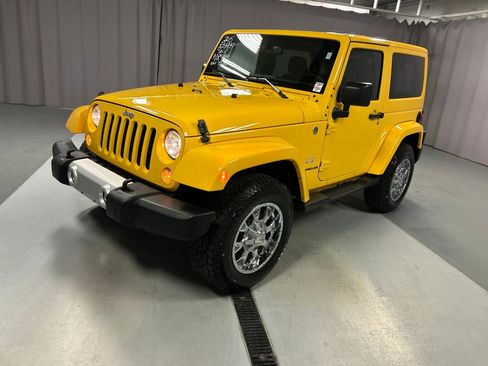 Used 2015 Jeep Wrangler Sahara w/ Dual Top Group image 3