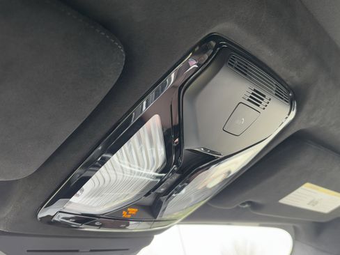 Certified 2025 BMW X7 xDrive40i image 28