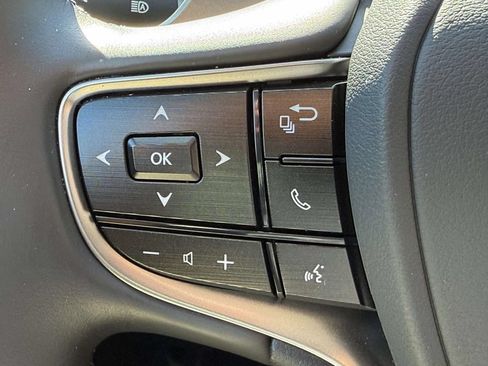 Used 2025 Lexus ES 350 w/ Premium Package FWD image 22