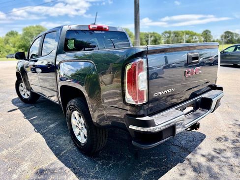 Used 2016 GMC Canyon 2WD Crew Cab w/ Convenience Package image 5