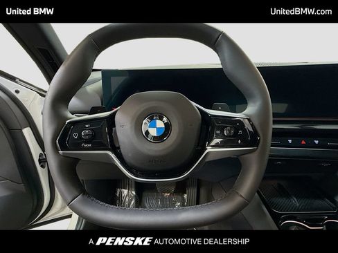 Used 2026 BMW 530i w/ Premium Package RWD image 6