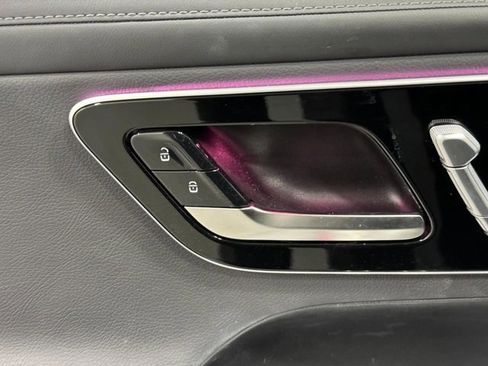 Certified 2025 Mercedes-Benz GLC 300 300 image 24