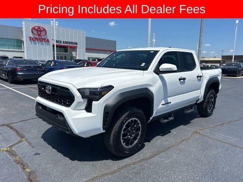 Used 2024 Toyota Tacoma TRD Off-Road AWD/4WD image 1