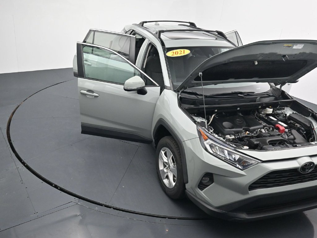 Used 2021 Toyota RAV4 XLE w/ Convenience Package AWD/4WD image 39